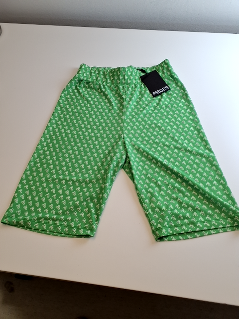 Pieces Shorts